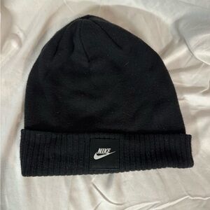Nike Men's Black Knit Hat
